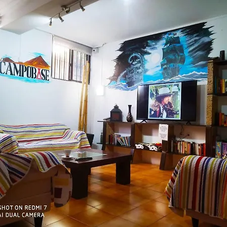 Campobase.box Хостел *